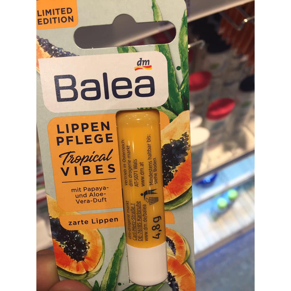 Son dưỡng môi Balea và Isana