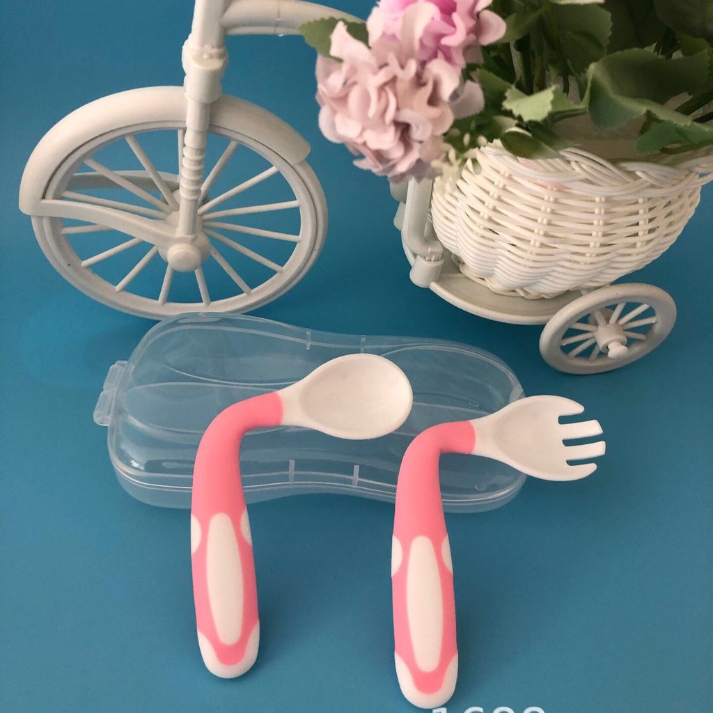 Bộ 2 muỗng + dĩa tập ăn có thể tuỷ chỉnh độ cong kèm hộp đựng