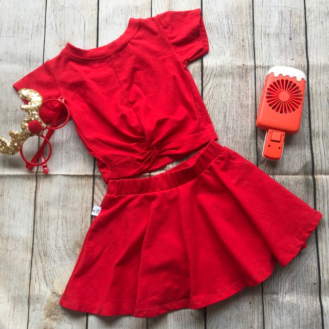 SET ÁO CROPTOP CHÂN VÁY XÒE CHO BÉ GÁI