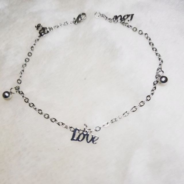 Lắc chân inox love