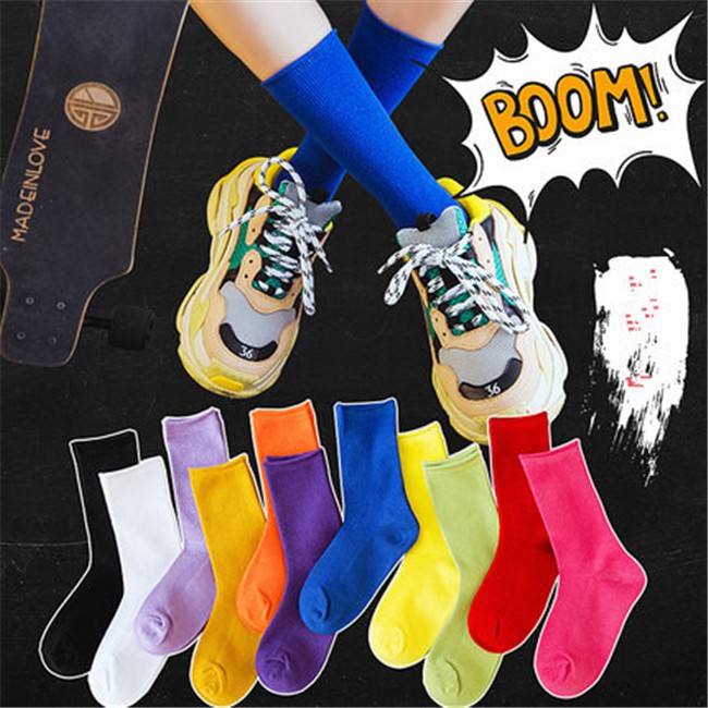 Vớ thể thao cotton màu trơn giản dị cho nữ