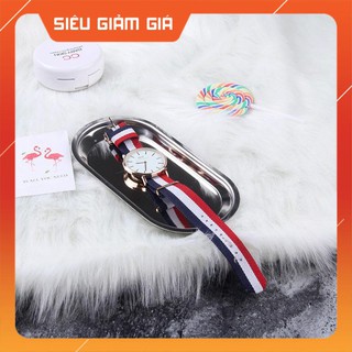 Thảm lông trắng chụp ảnh sản phẩm