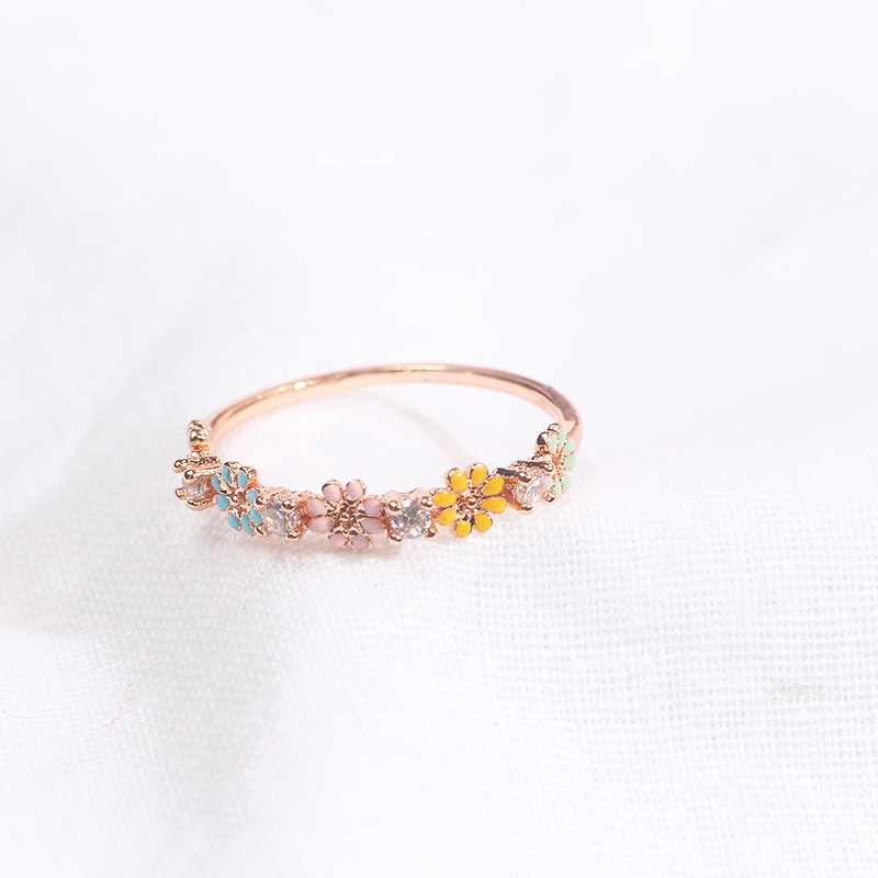 Nhẫn thép titan năm màu đính đá zircon hình hoa cúc nhỏ thời trang phong cách Hàn Quốc dành cho nữ