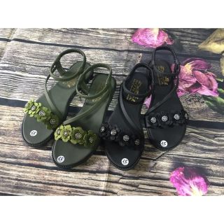 Dép sandal quai hậu hoa chéo
