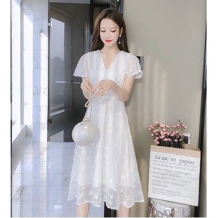 Váy Lanh Trắng Cổ V ✨ Mẫu Hè HOT ✨ Thiết Kế Triết Eo Đơn Giản, Dịu Dàng Dành Cho Nữ 2021 | BigBuy360 - bigbuy360.vn