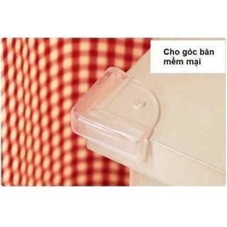 Set 4 chiếc bịt góc bàn silicon