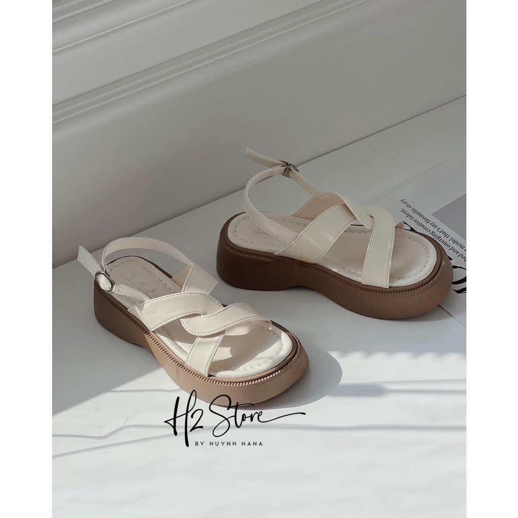 SANDAL QUAI XOẮN 5P - GD816943