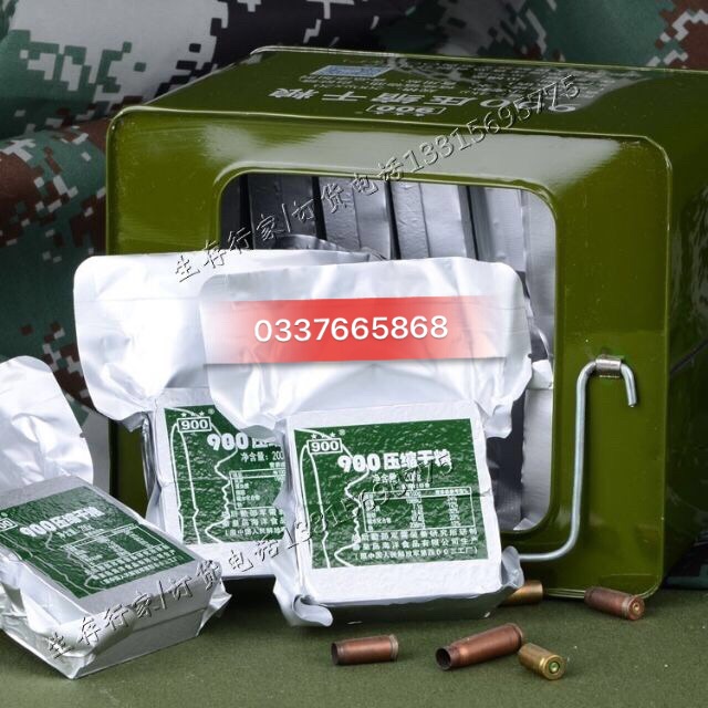 1 THANH 200gr LƯƠNG KHÔ QUÂN ĐỘI THÙNG SẮT - 3 SAO 900