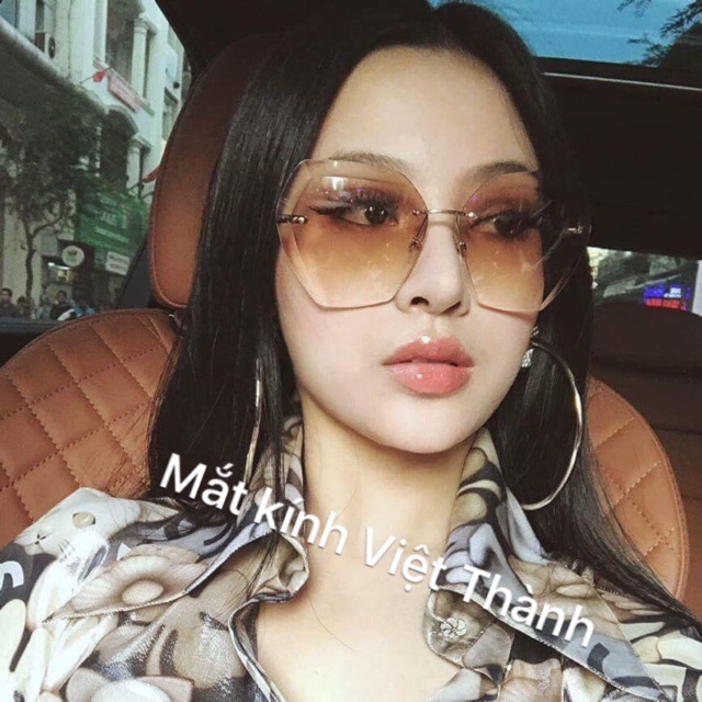 mắt Kính mát nữ thời trang gia rẻ kính râm khoan nữ hot nhất 2023
