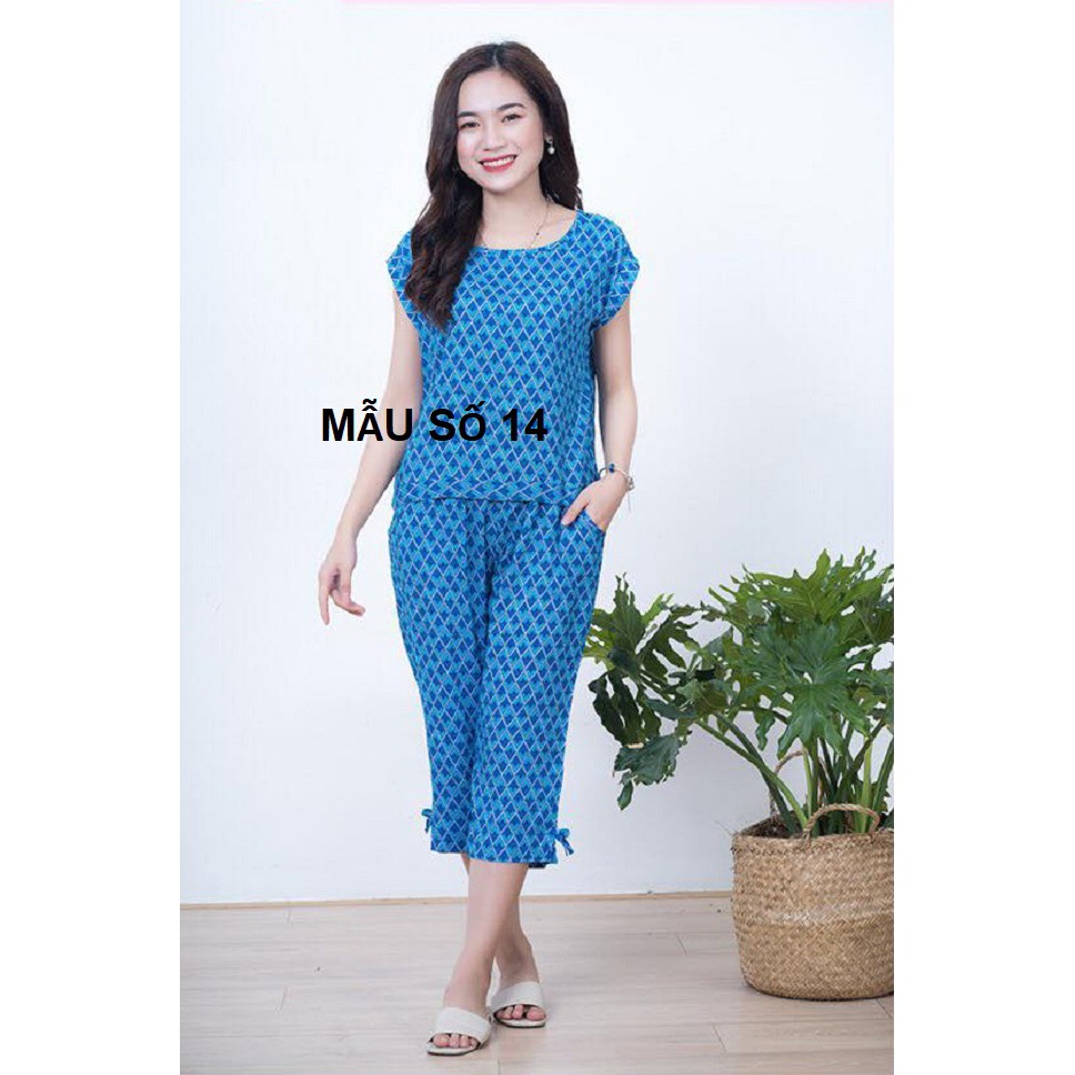 Bộ lanh trung niên kiểu áo cộc quần lửng họa tiết hoa lá