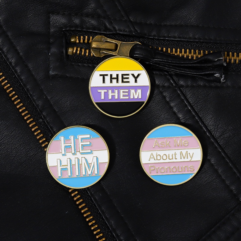 Ghim cài áo MISS ZOE họa tiết hoạt hình ngộ nghĩnh