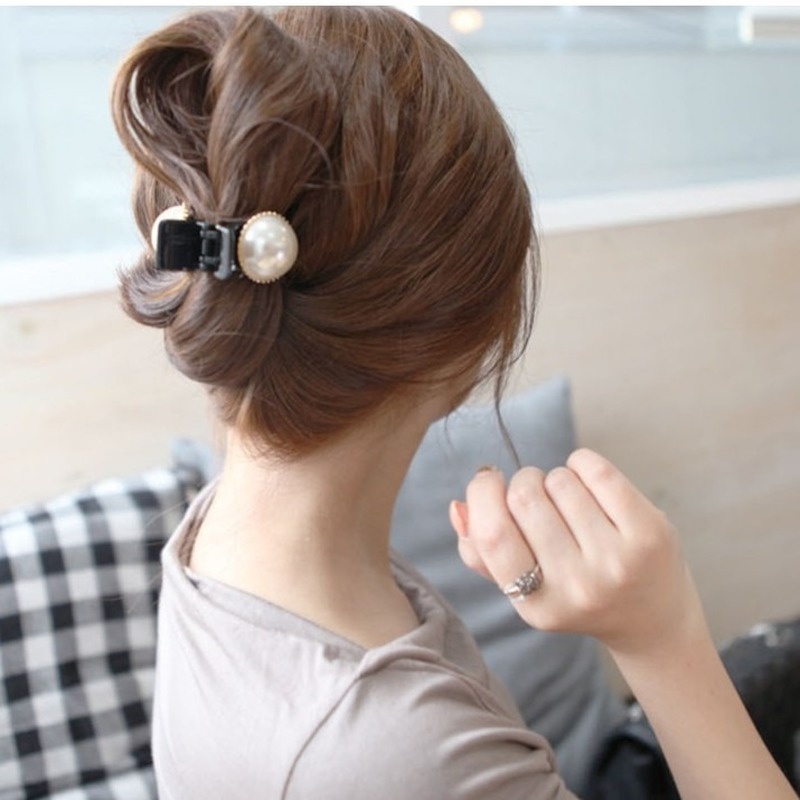 Kẹp Tóc Đính Đá Và Ngọc Trai Giả