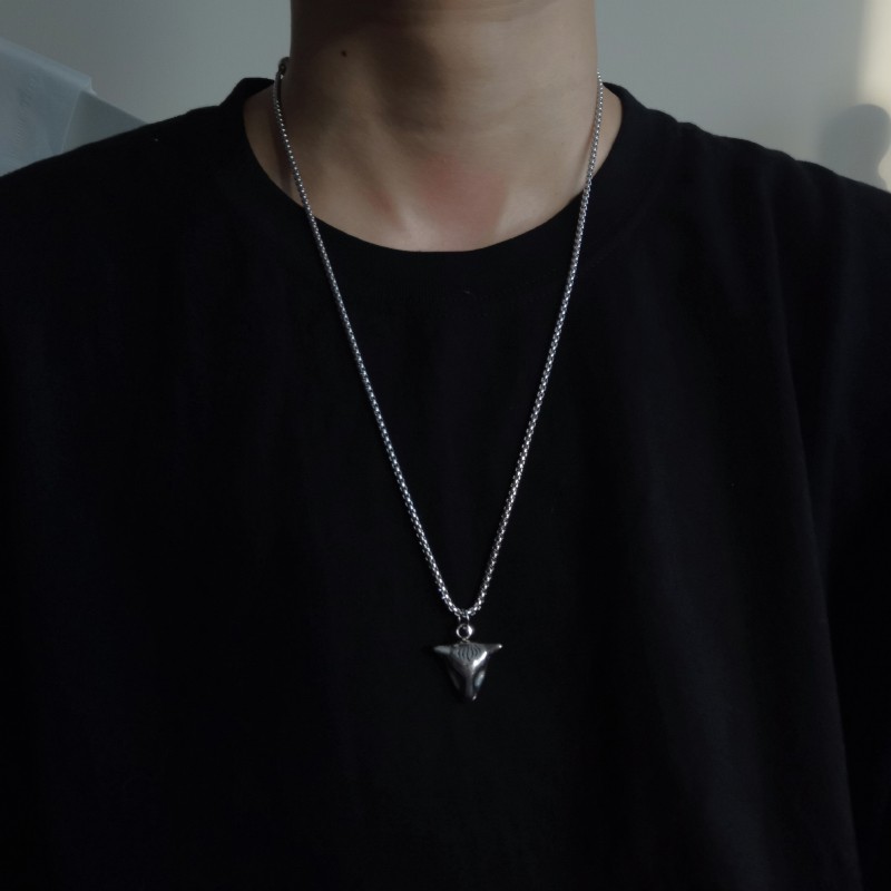 Dây Chuyền Thép Titan Phối Mặt Hình Đầu Bò Phong Cách Hip-Hop Cá Tính