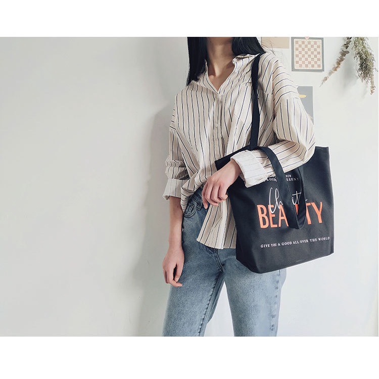 Túi tote Hazin vải canvas ulzzang unisex in chữ Charity Beauty có khoá miệng ngăn phụ nhỏ HZ58
