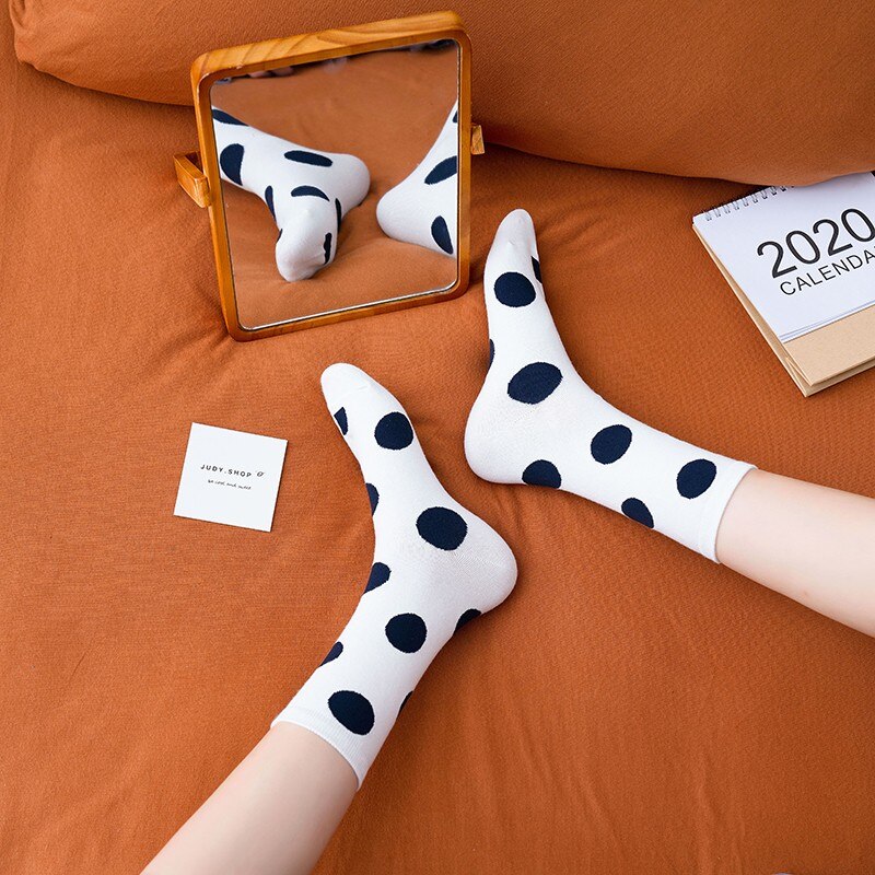 Sweet Dotted Pattern Cotton Girls Crew Socks Fashion Colorful Korean Students Soft Solid Sport Casual Hosiery Elastic Women Socks