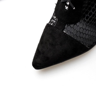 Giày boots cao gót chiến binh