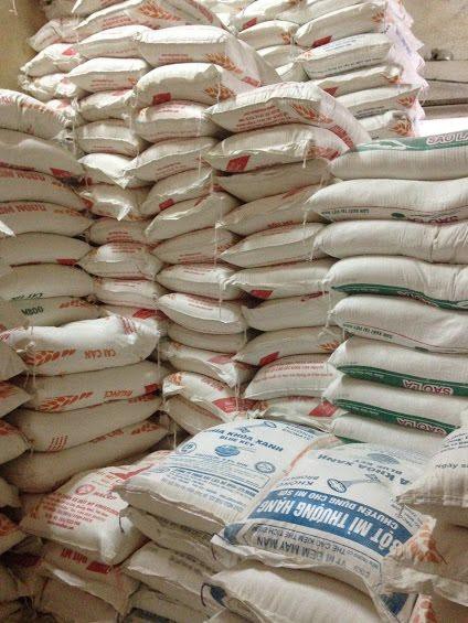 BỘT MÌ LẺ 1KG