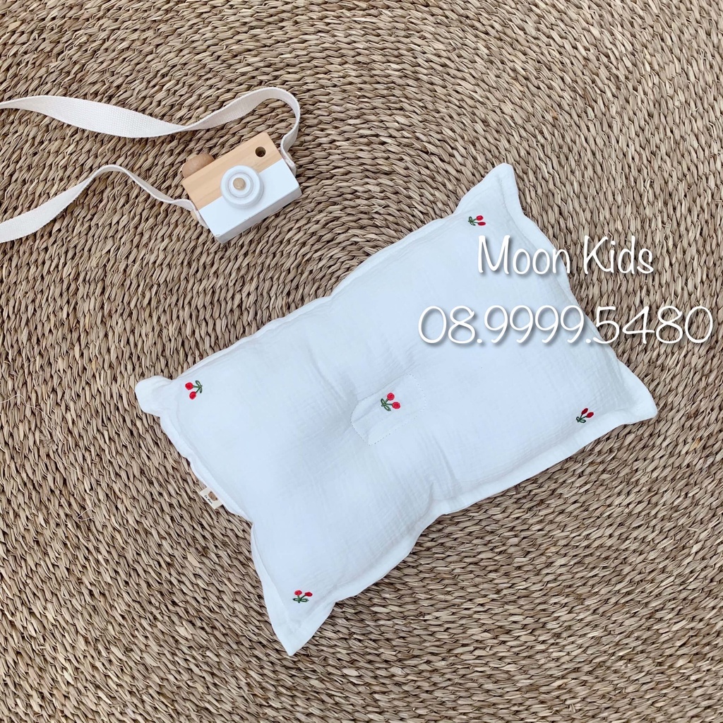 Gối sơ sinh cao cấp vải muslin thêu hoạ tiết siêu mỏng đẹp an toàn cho bé yêu (0-3m) Sticker gắn dép