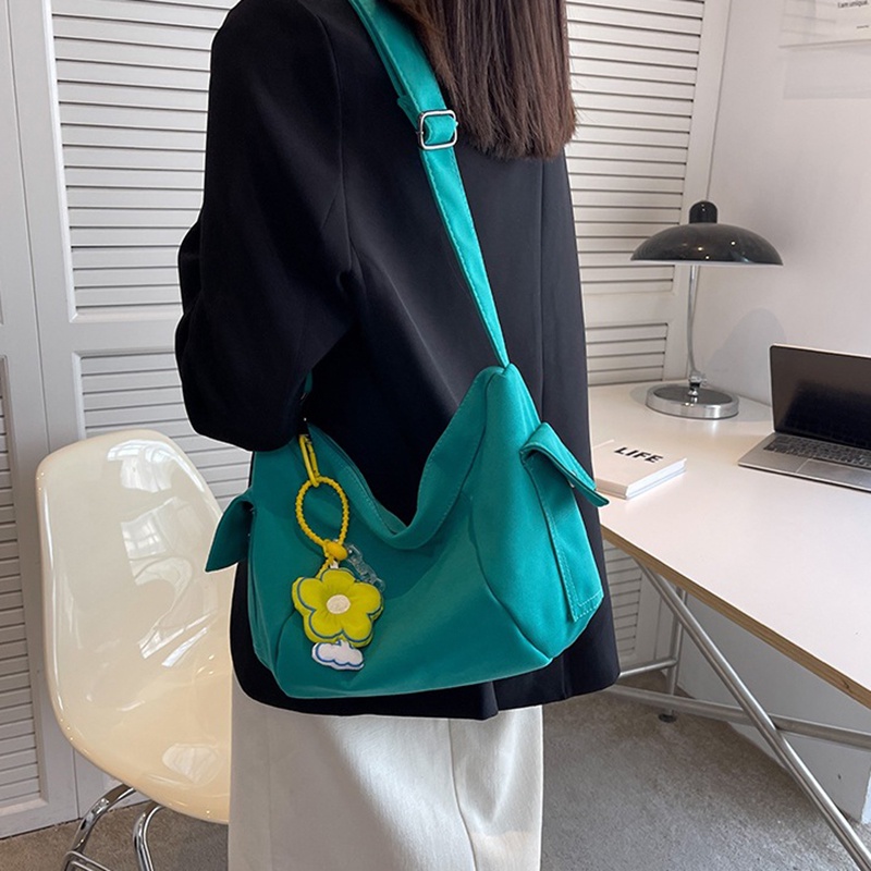 IELGY Túi Đeo Vai Bằng Vải canvas Kích Thước Lớn Kèm Móc Treo Phong Cách Hàn Quốc Cho Nữ