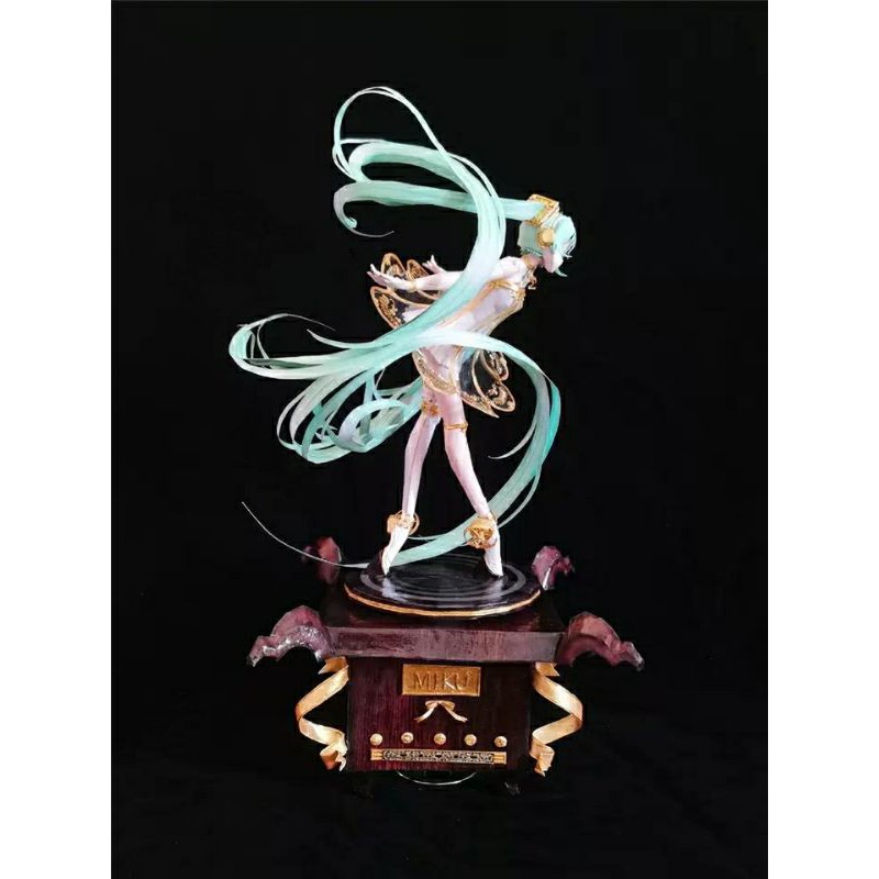 Mô hình giấy anime girl  Hatsune Miku 5th Symphony Anniversary