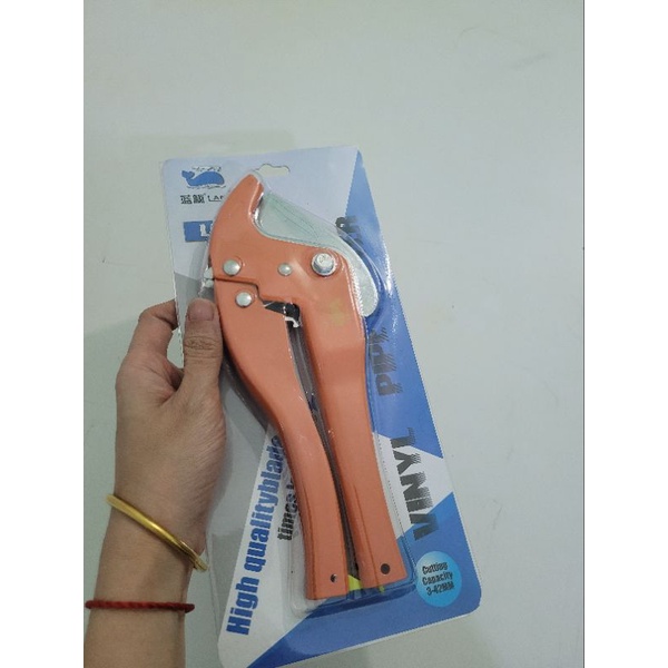 Kềm cắt ống nước nhựa PVC, kềm cắt tất cả các loại ống nhưa. Lưỡi kềm SK5 chuyên dụng cứng chắc & sắc bén