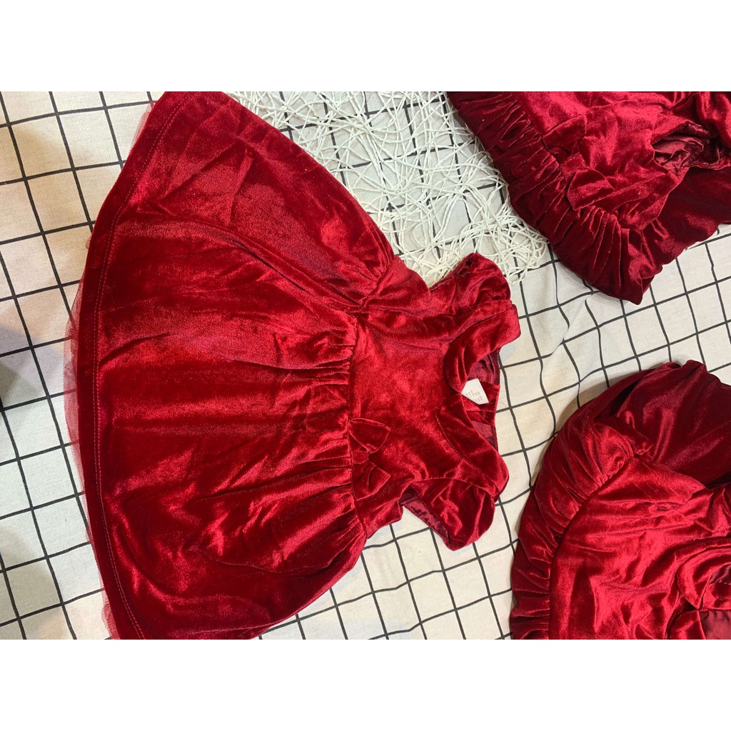 Váy nhung đỏ HM bé gái