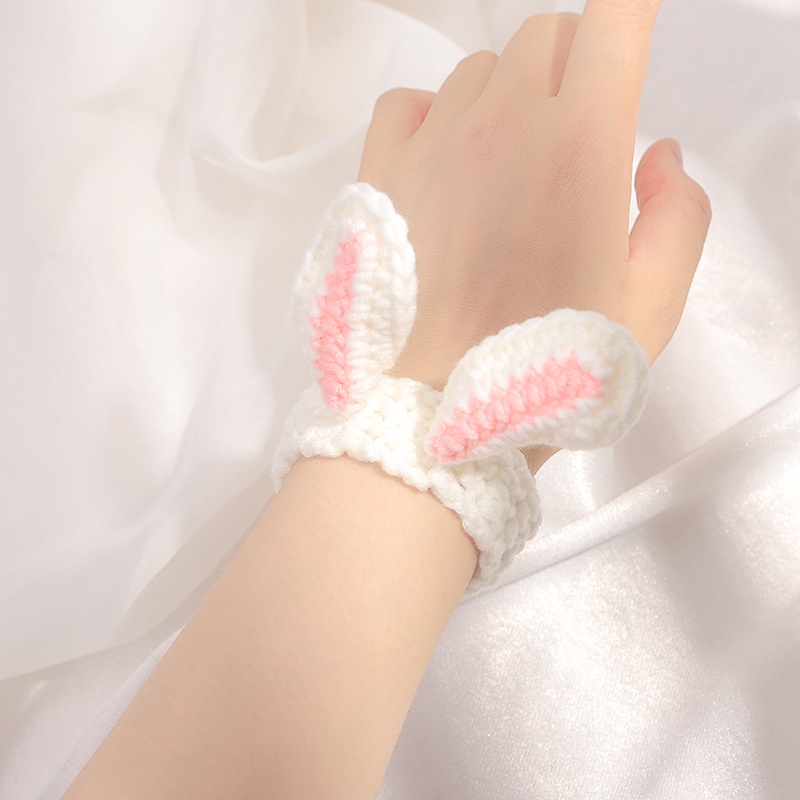 Lovely Frog and Carrot Bracelet Mihan1