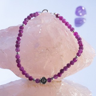 Vòng tay đá Ruby tự nhiên 3mm Phong thủy UME