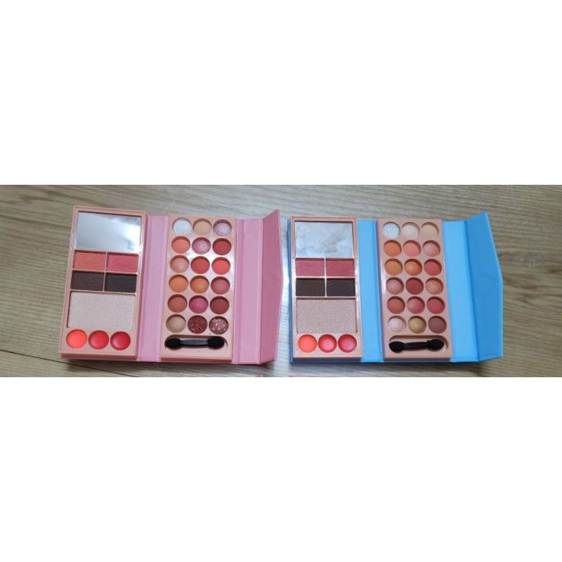 Phấn mắt bộ trang điểm bóp gài mùi cam andy lady