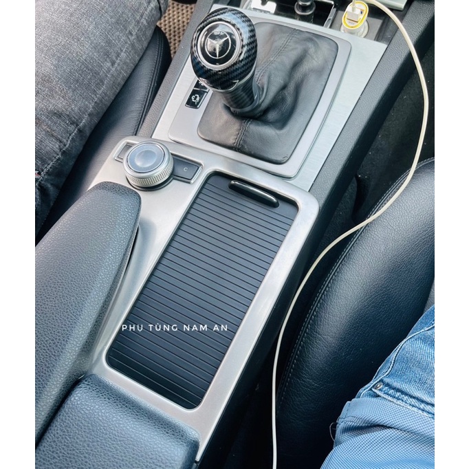 ỐP BỆ TỲ TAY MERCEDES C-W204/GLK