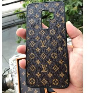 Ốp lưng dẻo Galaxy S9 Plus hoạ tiết LV/GG tặng nhẫn iring sang trọng