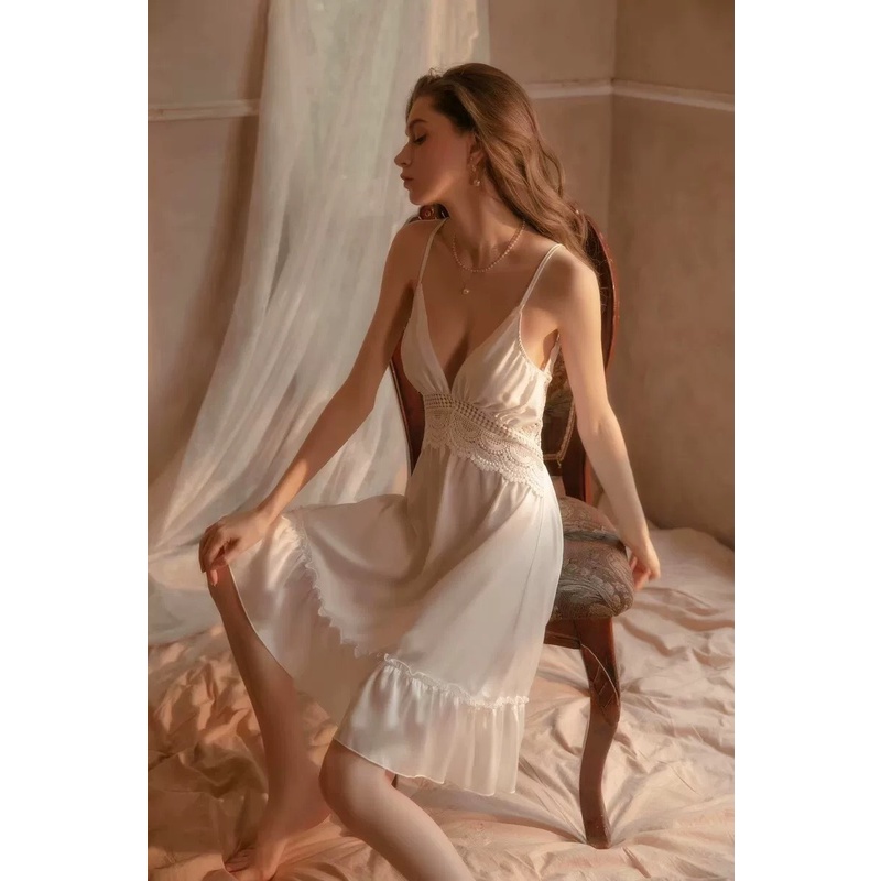 ❣️ Váy ngủ lụa 2 dây dáng dài hở lưng gợi cảm có mút ngực freesize màu đen/ trắng/ đỏ SN19