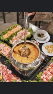 Nồi lẩu dáng tròn dáng đồng quê