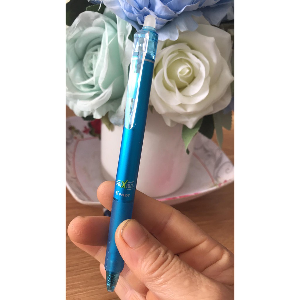 Bút bi xóa được Frixion Pilot loại 1 ngòi 0.4mm Made in Japan (Màu xanh dương)