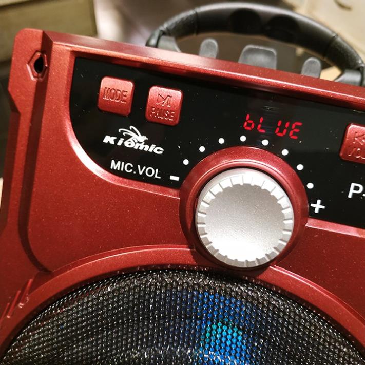 LOA BLUETOOTH P88 NGHE NHẠC HÁT KARAOKE ÂM THANH SIÊU BASS-LOA KẸO KÉO CÔNG SUẤT LỚN TẶNG KÈM 1 MICRO 150K