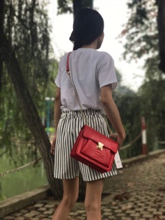 TÚI ĐEO CHÉO VÂN CÁ SẤU