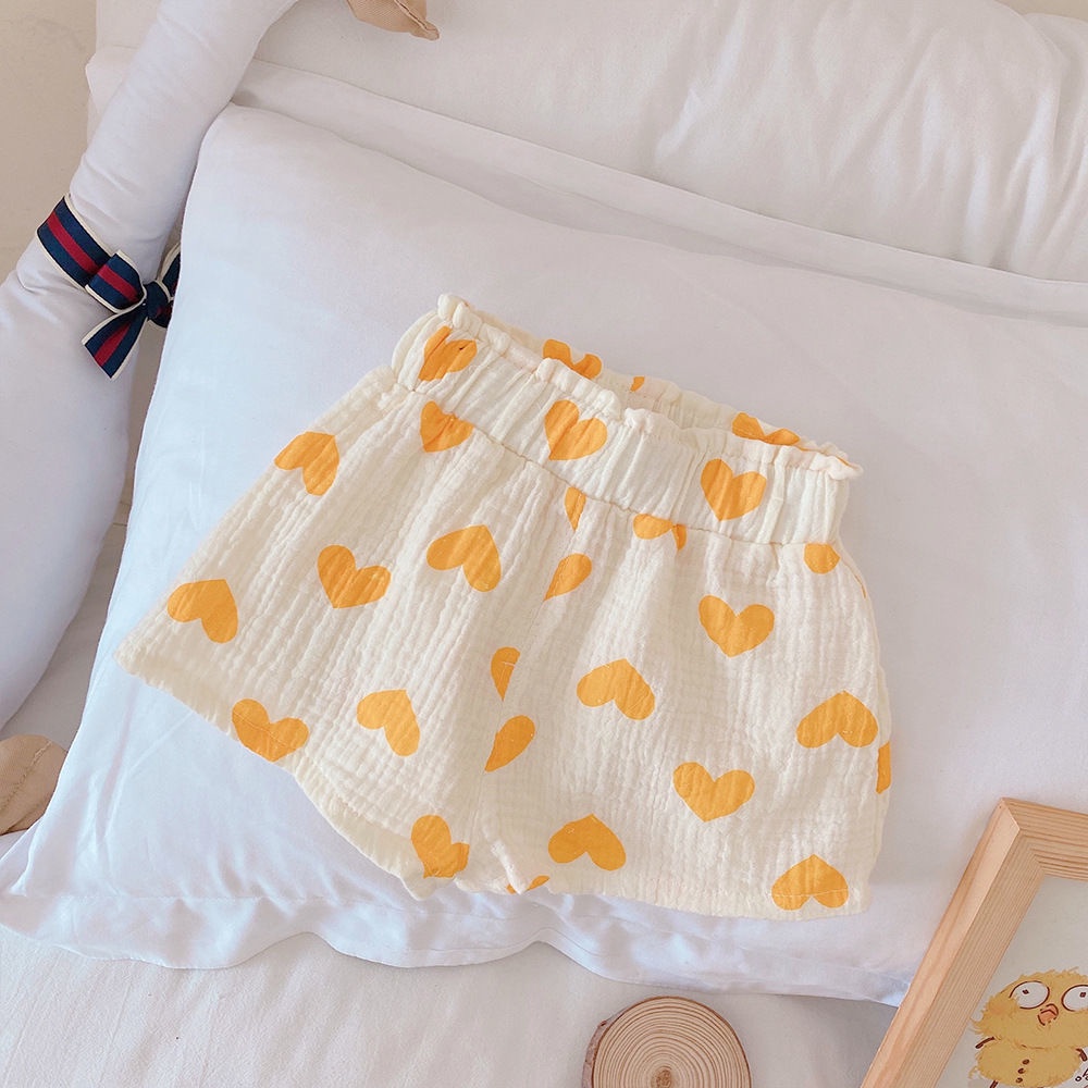 Set Áo Thun Ngắn Tay In Hình Trái Tim Và Quần Short Thời Trang Hàn Quốc Mới Cho Bé Gái