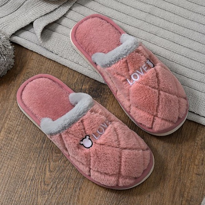 [CAO CẤP_CÓ TRỢ SHIP] Dép lông mang trong nhà bít mũi vân ca rô - Dép đi trong nhà nữ S032 êm chân, lâu mòn, chống trượt