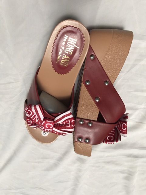 Dép đế xuồng quai chéo cao 7cm