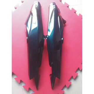 YAMAHA- Ốp sườn Sirius xanh nhớt Yamaha