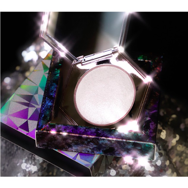 Phấn tạo khối make up Rihanna | BigBuy360 - bigbuy360.vn