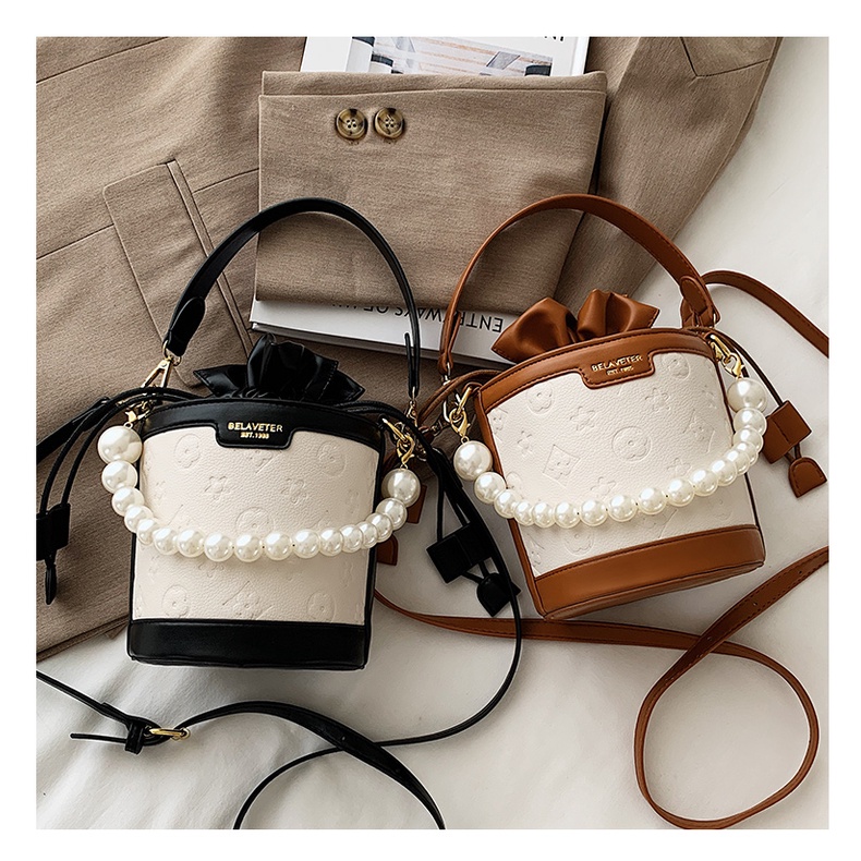 Túi xách nữ mini họa tiết dây ngọc hai màu nâu, đen sang chảnh