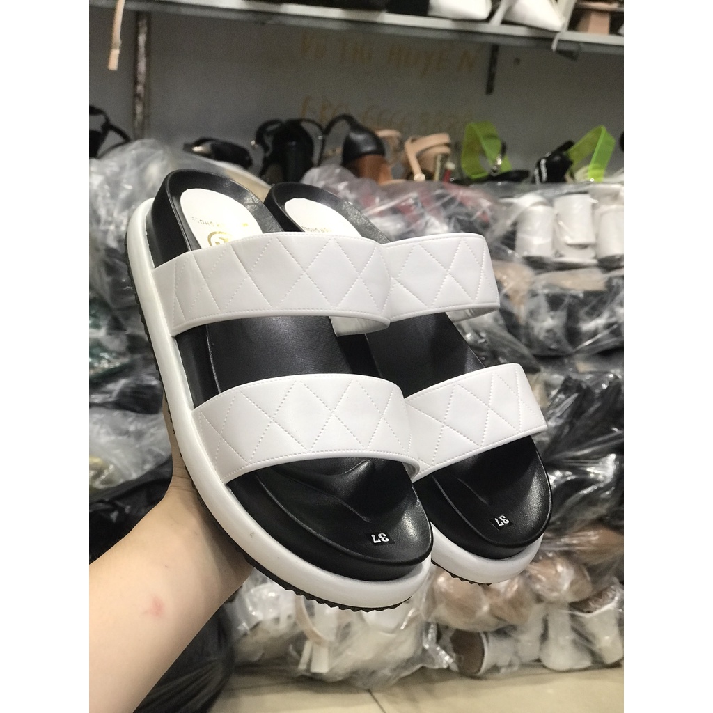 DÉP 2 QUAI NGANG ĐẾ LÓT CHỐNG TRƠN TRƯỢT