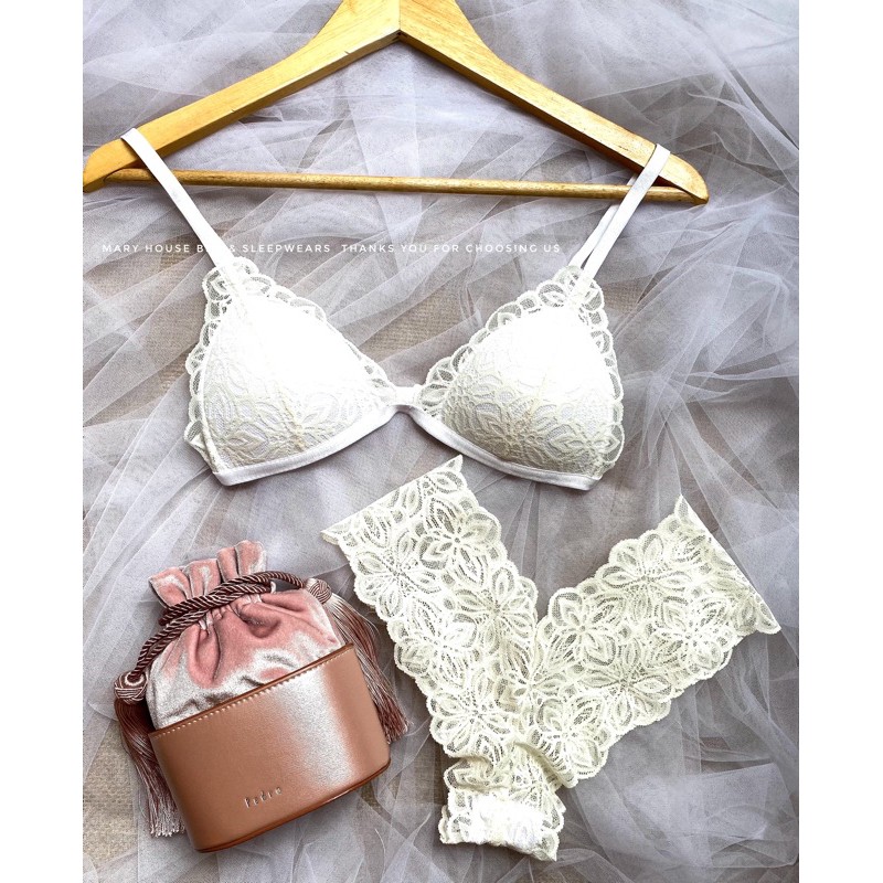 Bộ Đồ Lót Ren Mút Ngực Quần Y Trắng Kem