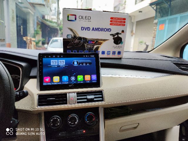 Màn hình dvd android OLED C2 , tặng camera lùi AHD + camera hành trình | BigBuy360 - bigbuy360.vn