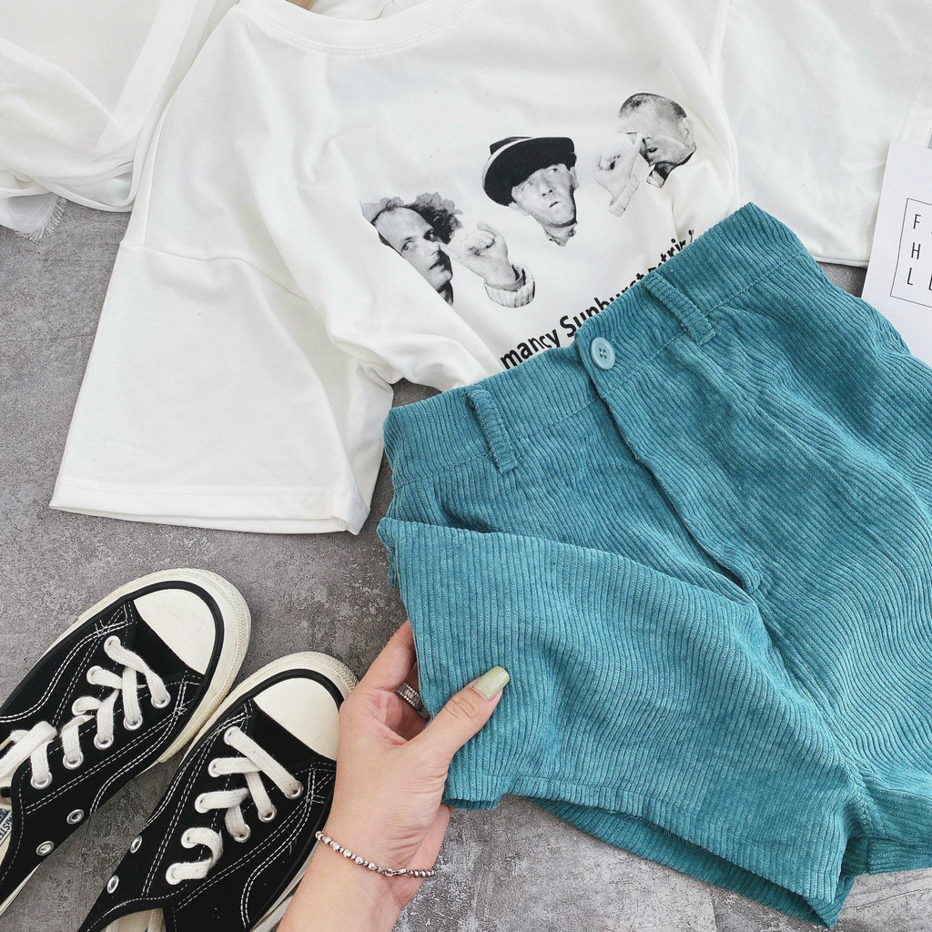 SET PULL TRẮNG HÌNH + QUẦN SHORT NHUNG XANH | BigBuy360 - bigbuy360.vn