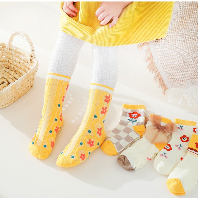 Set 5 Đôi Vớ Cổ Trung Họa Tiết Hoa Hoạt Hình Dễ Thương Cho Bé Gái