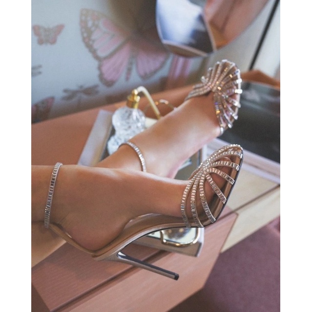 Sandal đá siêu hót về 2 màu