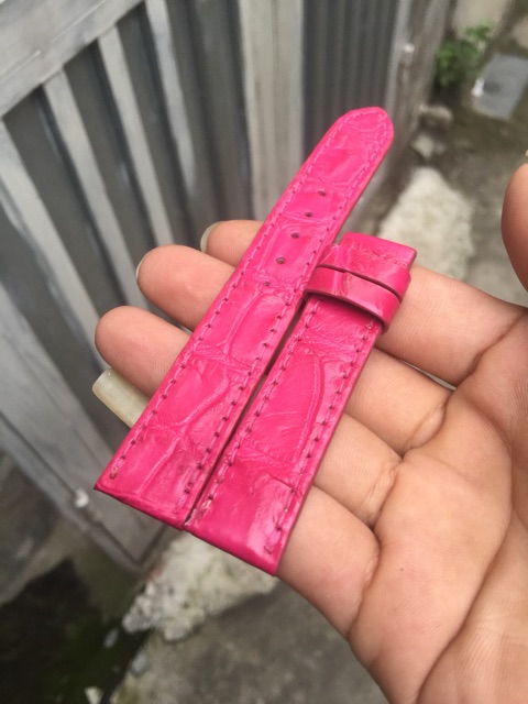 Dây da đồng hồ cá sấu