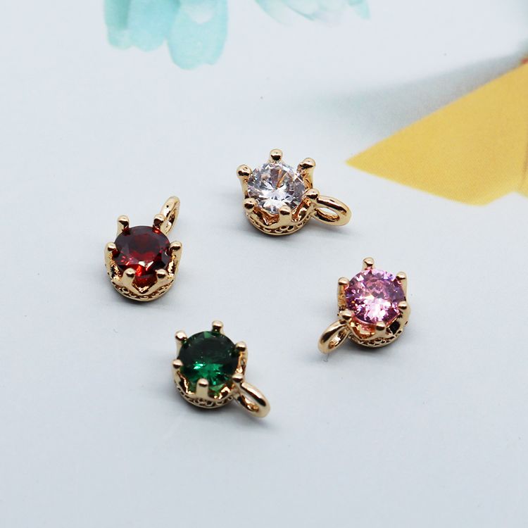 Mặt Dây Chuyền Hình Vương Miện Bằng Đồng 18k Đính Đá Zircon diy 4 Màu Tùy Chọn
